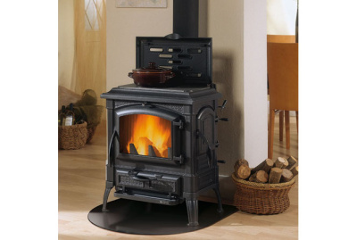  Печь La Nordica Isetta Evo Con Cerchi Evo (с варочной поверхностью)